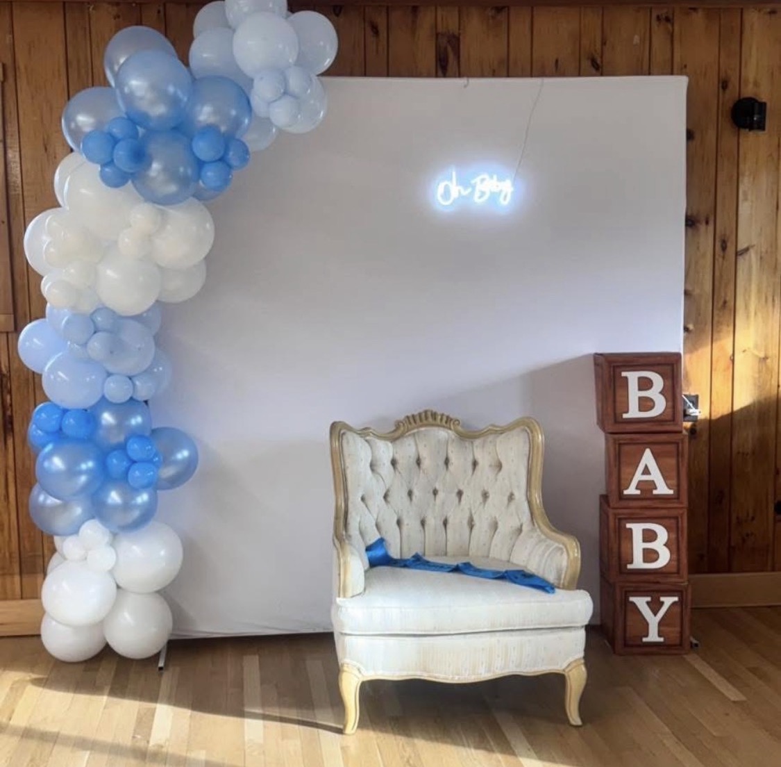 Baby shower styling