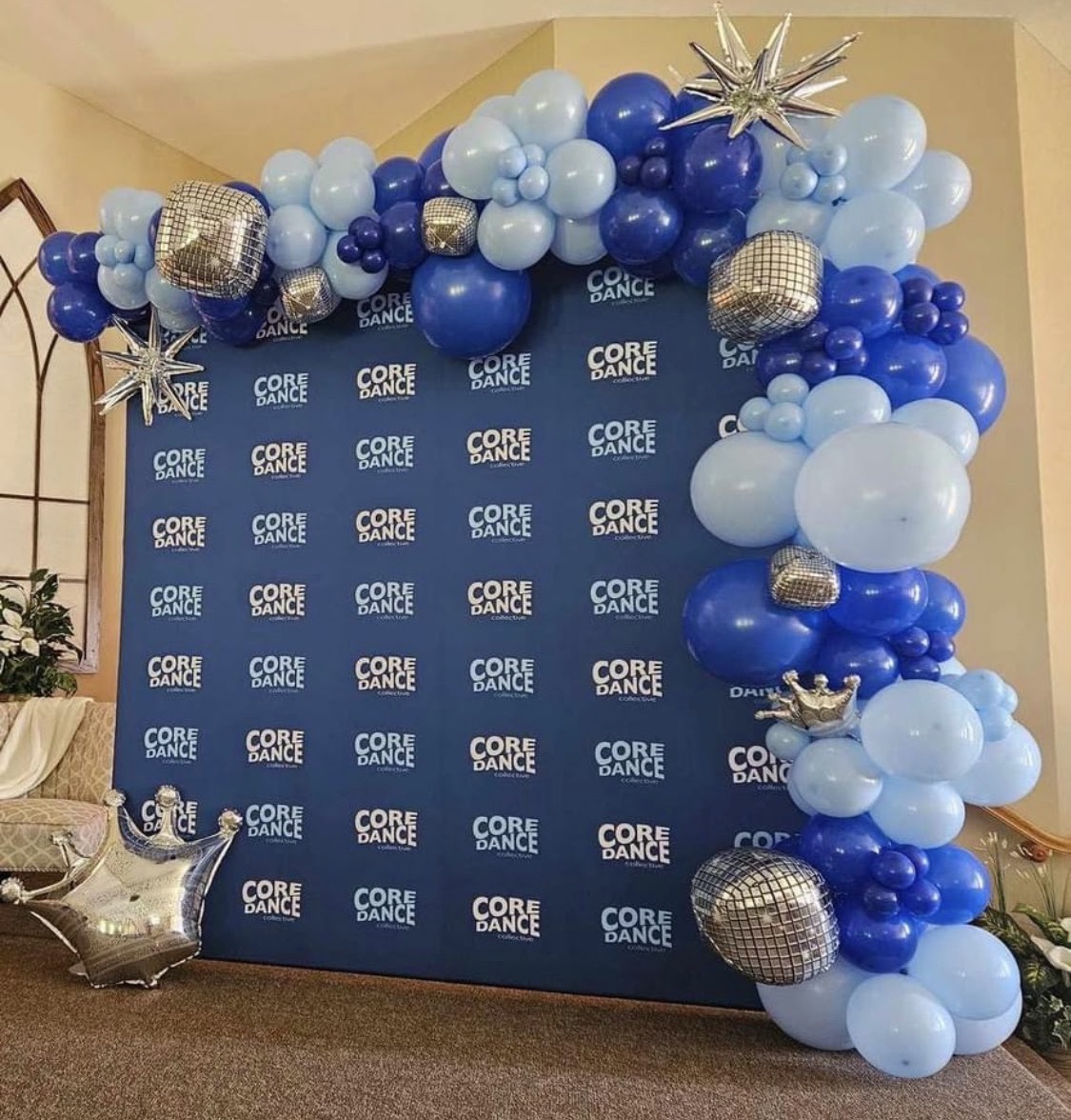 Sequin backdrop with balloons