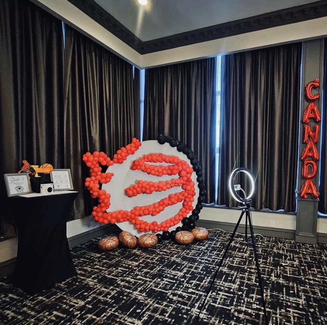 Red balloon sculpture